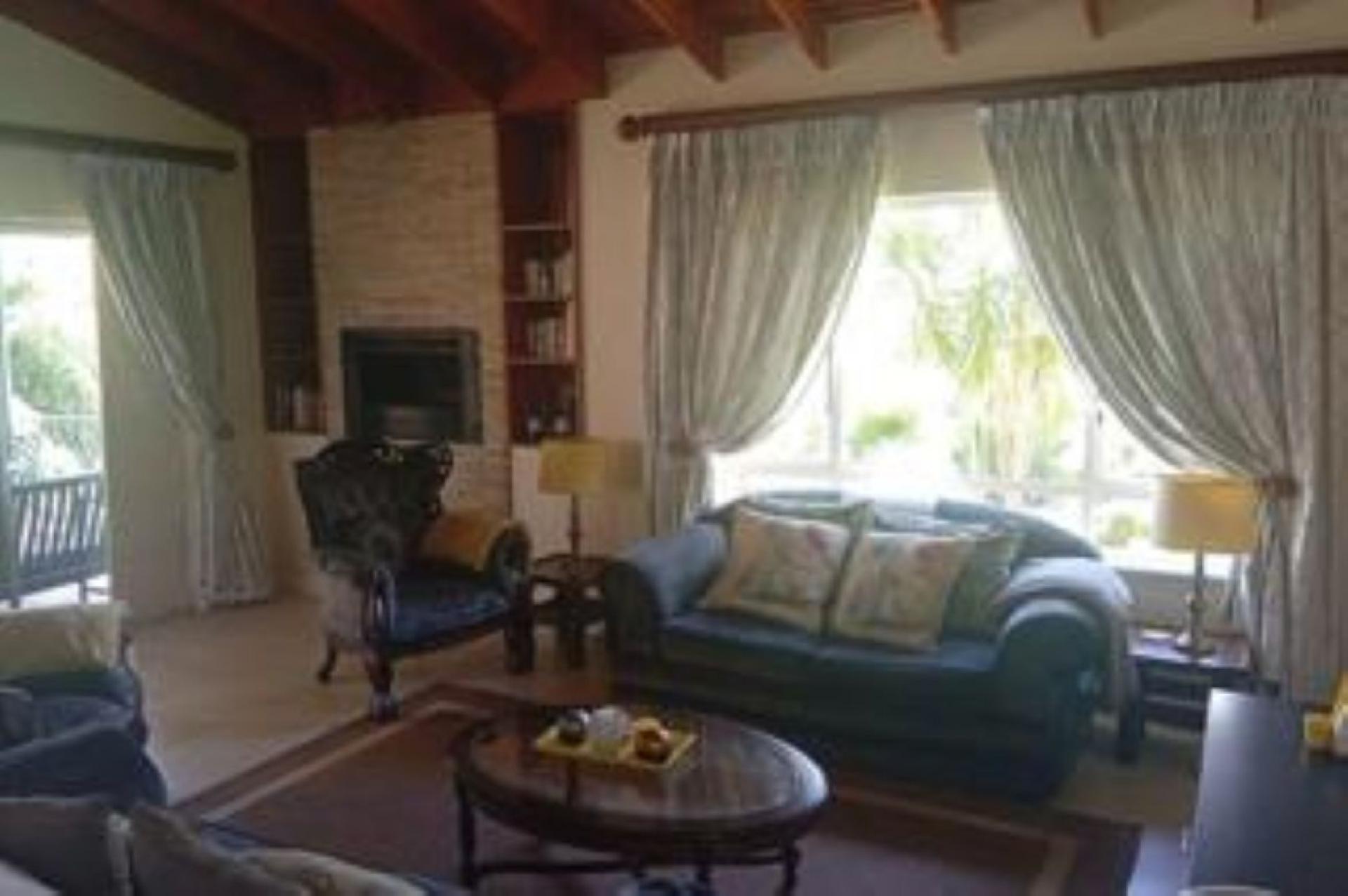  of property in Kloof 
