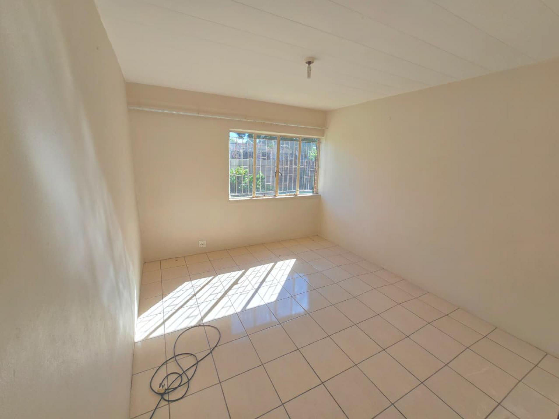  of property in Wolmer