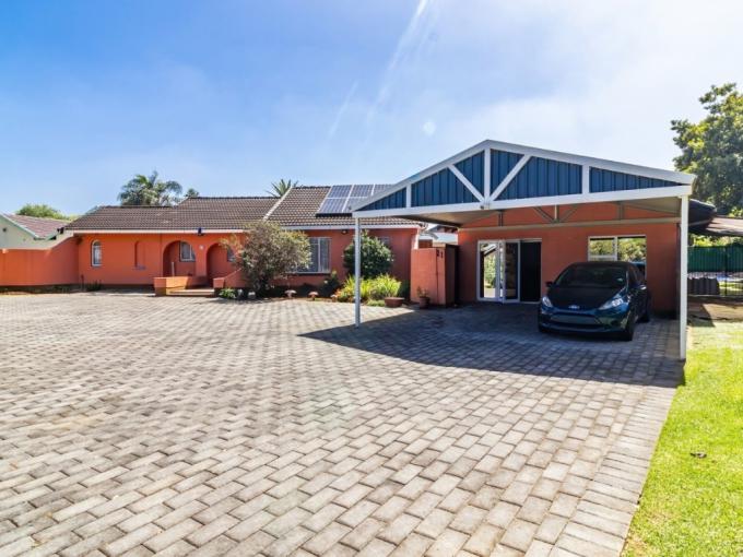 3 Bedroom House for Sale For Sale in Brackenhurst - MR711945