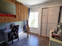  of property in Brackendowns