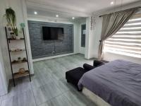  of property in Brackendowns