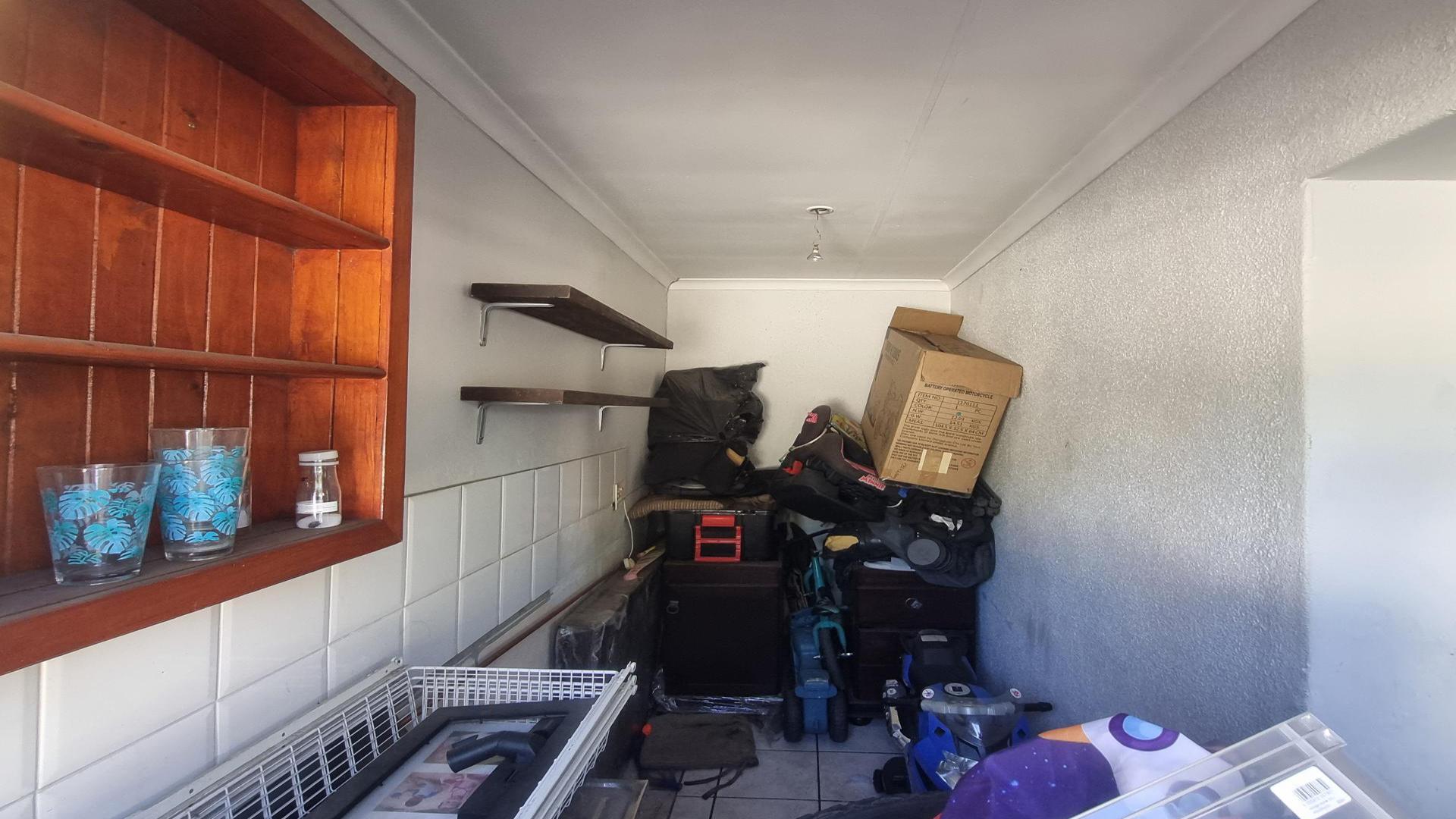 Laundry Room  of property in Verwoerdpark