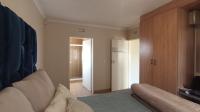 Main Bedroom - 13 square meters of property in Olievenhoutbos