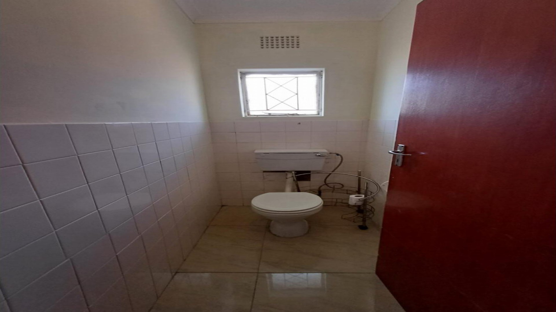 Bathroom 1 of property in King Williams Town (Qonce)