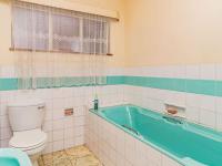  of property in Blomtuin