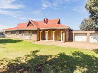 3 Bedroom 2 Bathroom House for Sale for sale in Verwoerdpark