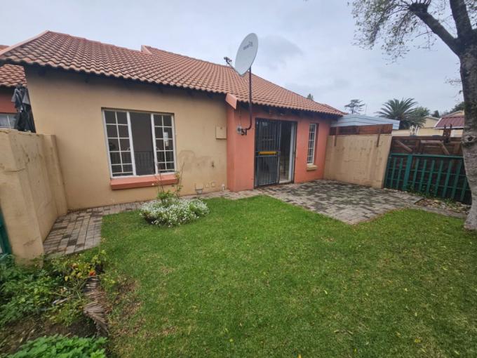 3 Bedroom Apartment for Sale For Sale in Illiondale - MR712021