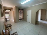 of property in Glenvista