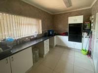 of property in Glenvista