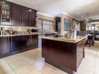  of property in Glenvista