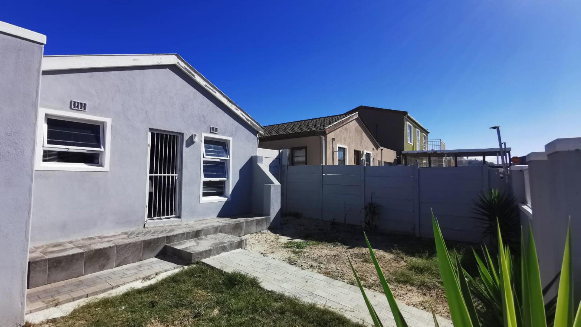 Front View of property in Mitchells Plain