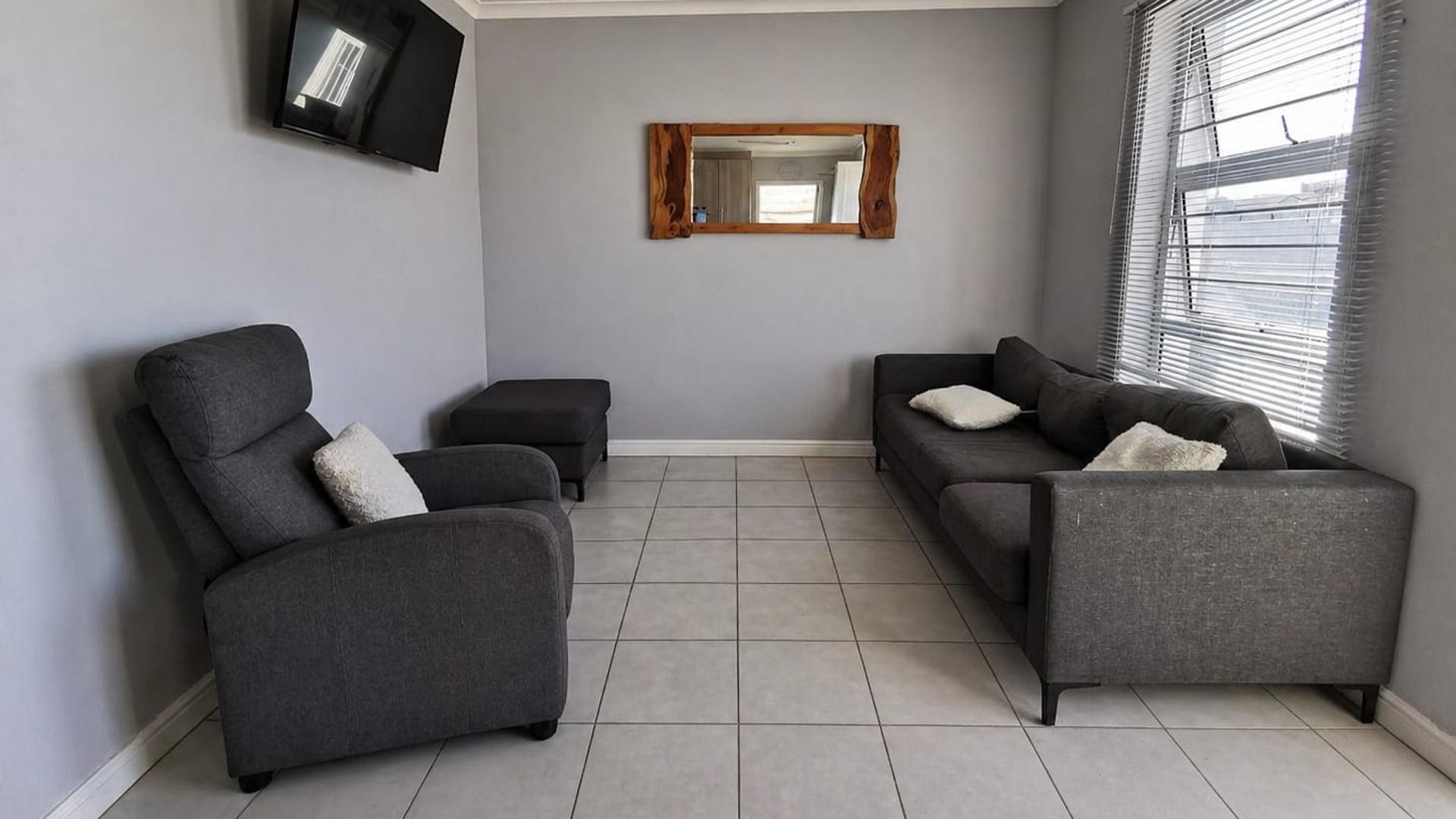 Lounges of property in Mitchells Plain