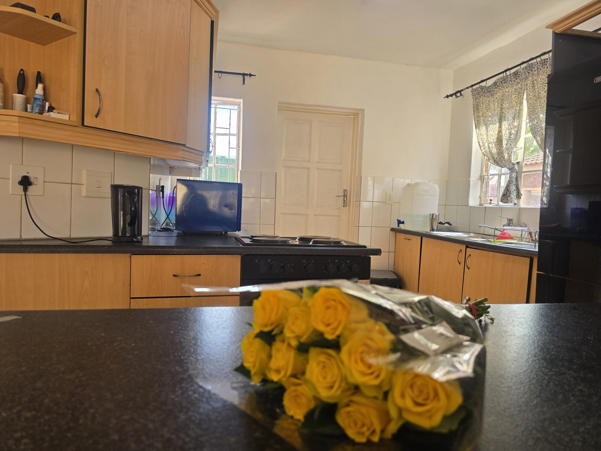  of property in Bendor