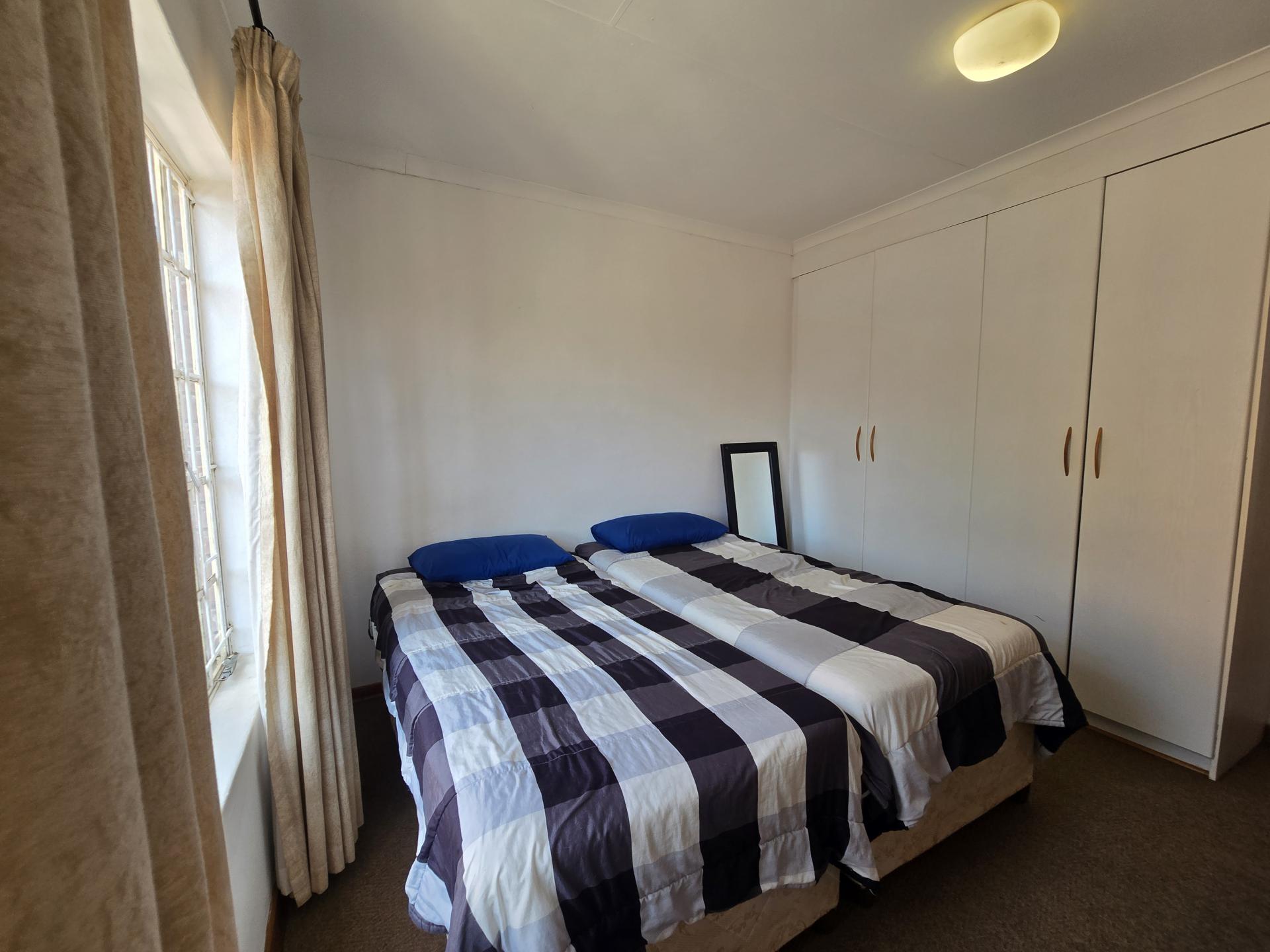  of property in Bendor