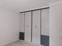  of property in Die Bult