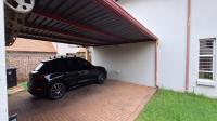 Carport  - 37 square meters of property in Ravenswood
