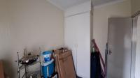 Bed Room 2 - 9 square meters of property in Ravenswood