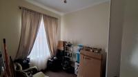 Bed Room 2 - 9 square meters of property in Ravenswood