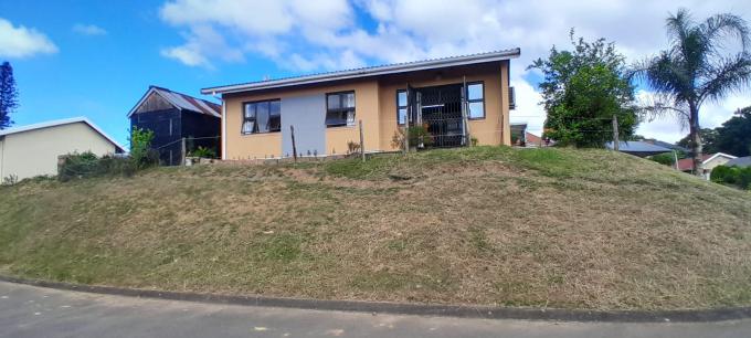 3 Bedroom Simplex for Sale For Sale in Bellair - DBN - MR712070