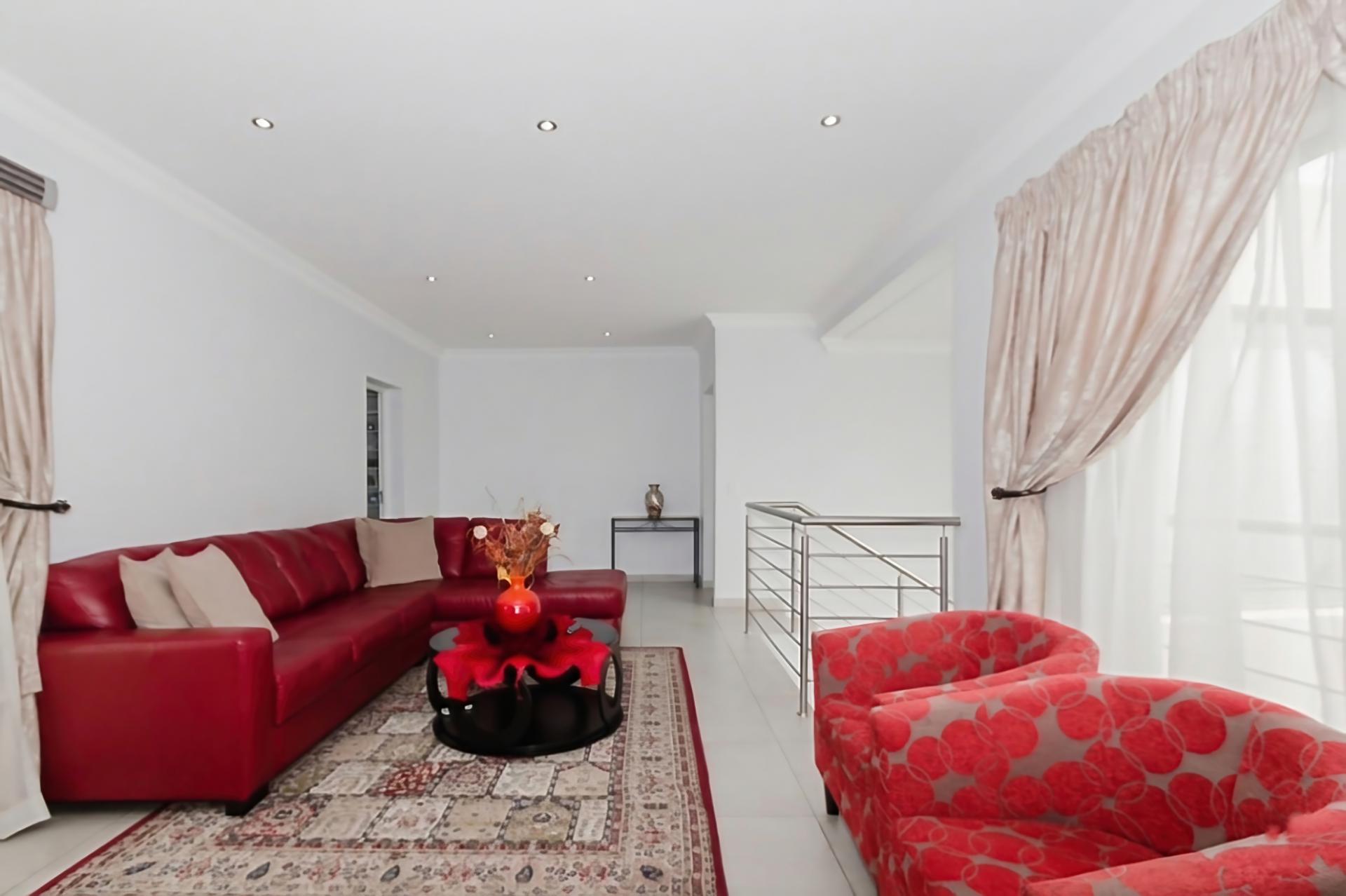  of property in Glen Marais