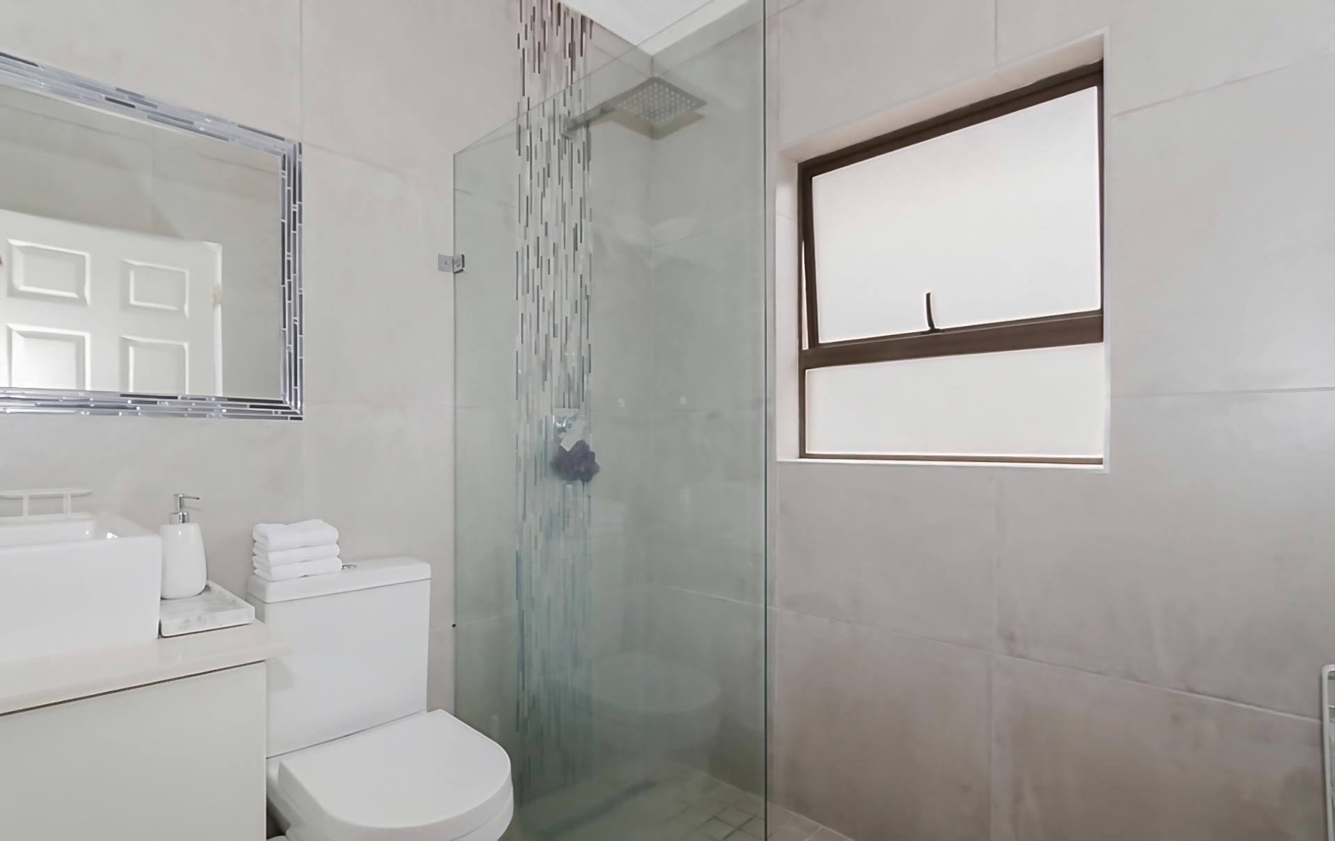  of property in Glen Marais