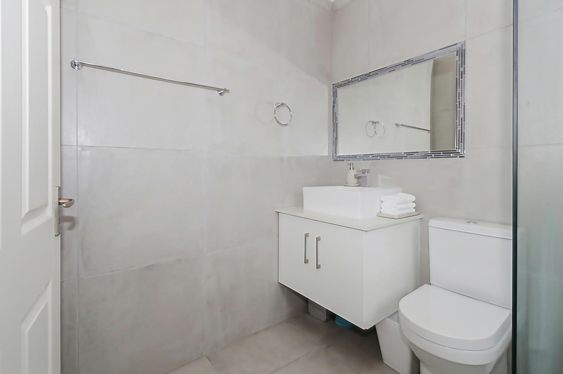  of property in Glen Marais