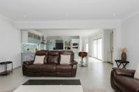  of property in Glen Marais
