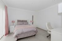  of property in Glen Marais