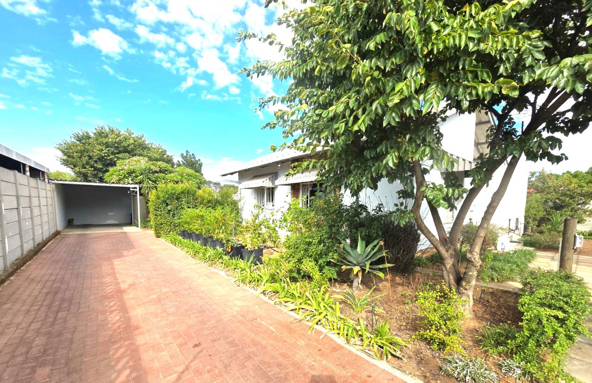  of property in Paarl