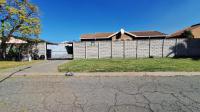 Front View of property in Dewald Hattingh Park