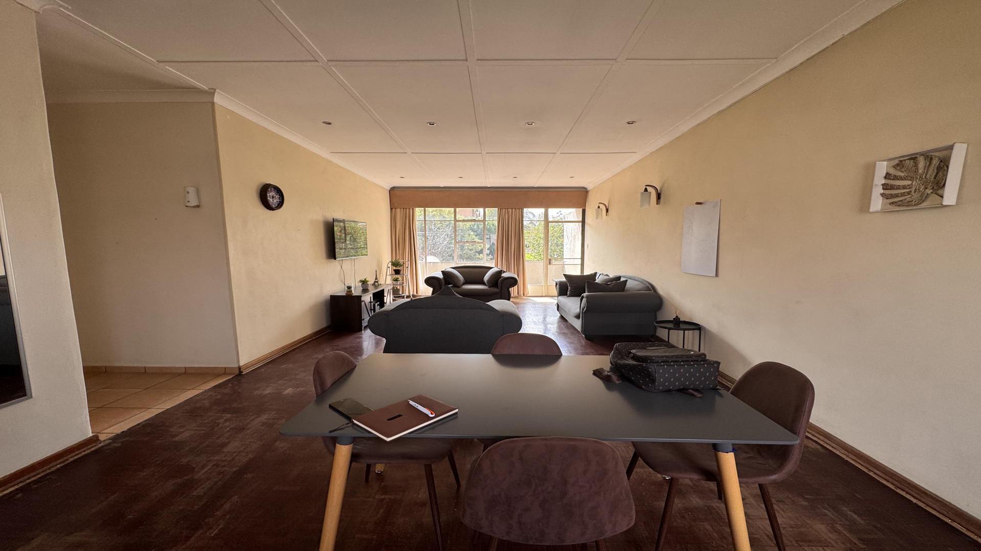 Dining Room of property in Florida
