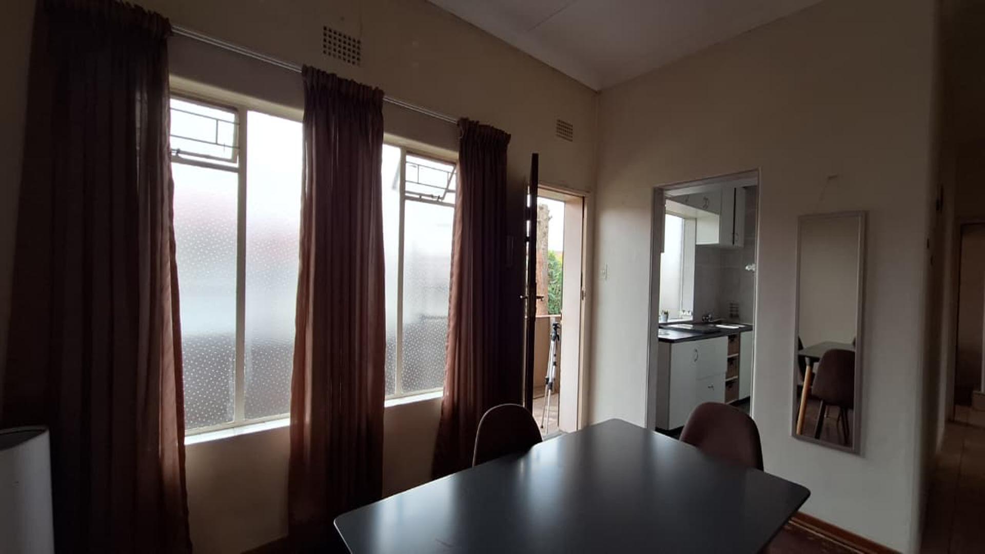 Dining Room - 10 square meters of property in Florida