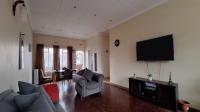 Lounges - 33 square meters of property in Florida