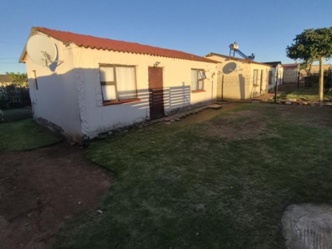 2 Bedroom House for Sale For Sale in Kwa Nobuhle  - MR712096