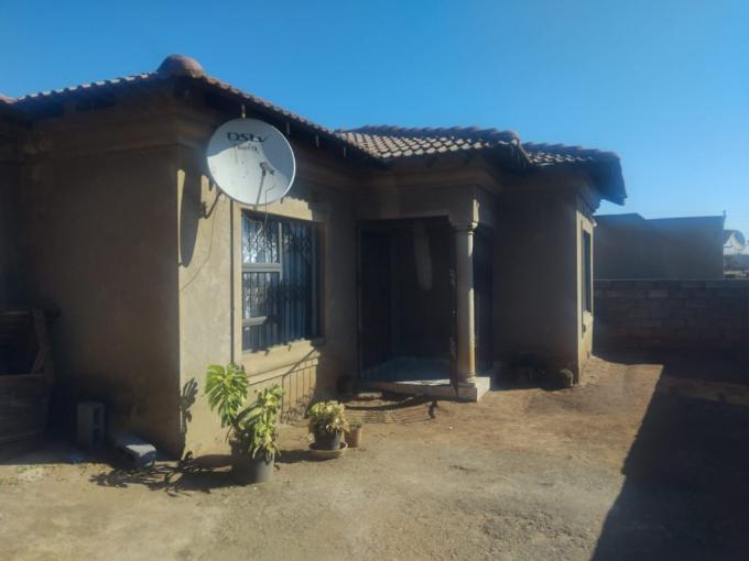 3 Bedroom House for Sale For Sale in Vosloorus - MR712119