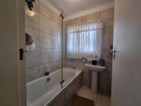  of property in Bendor