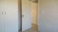Bed Room 1 - 9 square meters of property in Meredale