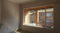Bed Room 2 - 15 square meters of property in Meredale