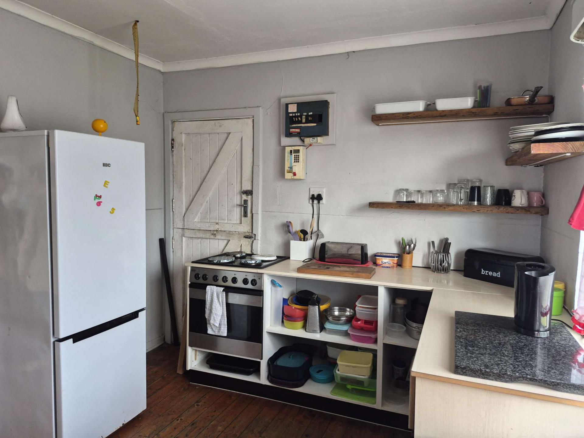  of property in Algoa Park