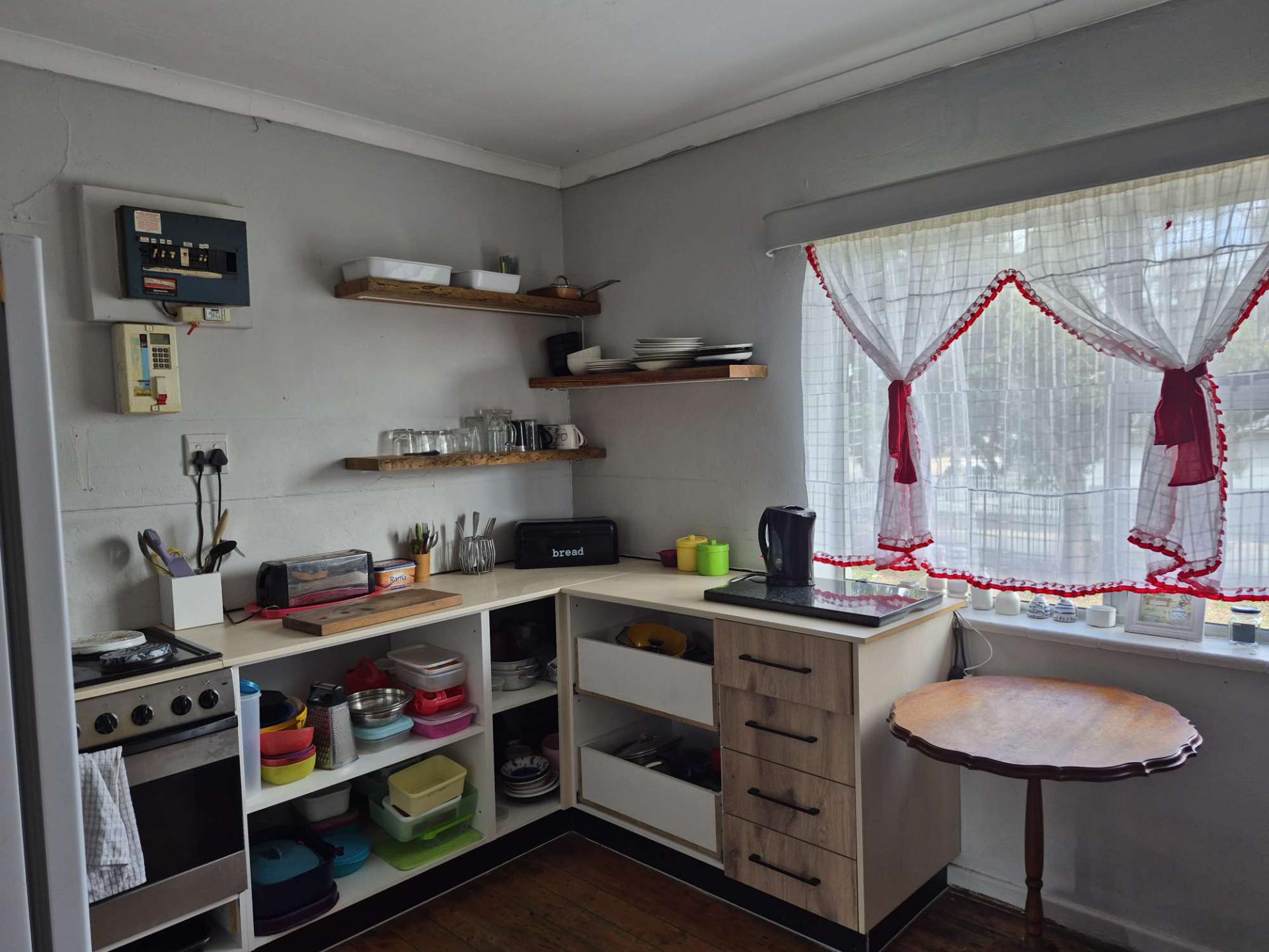  of property in Algoa Park