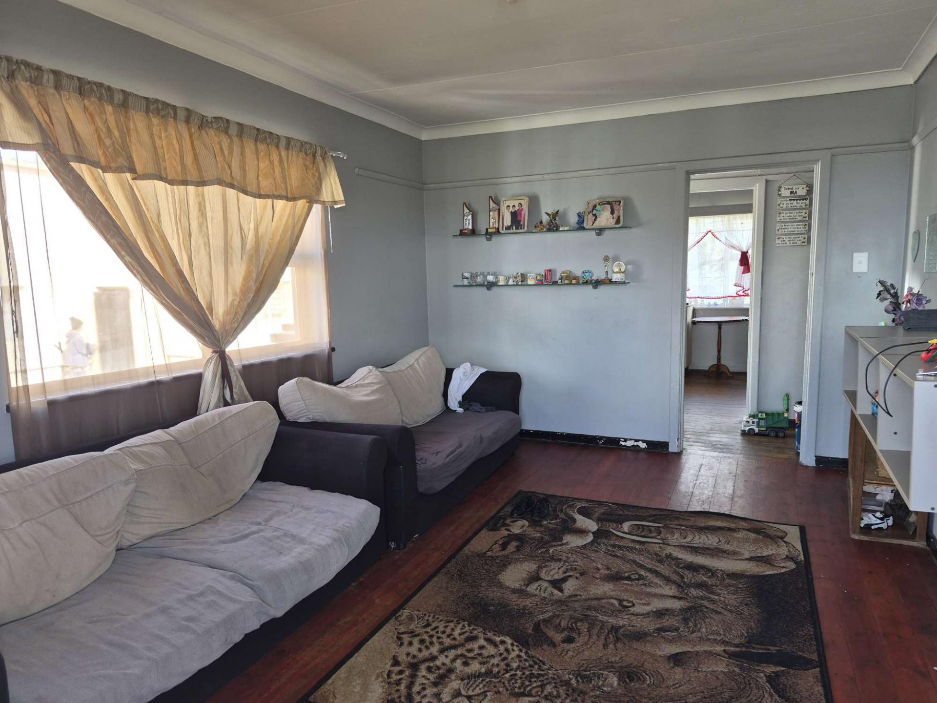  of property in Algoa Park