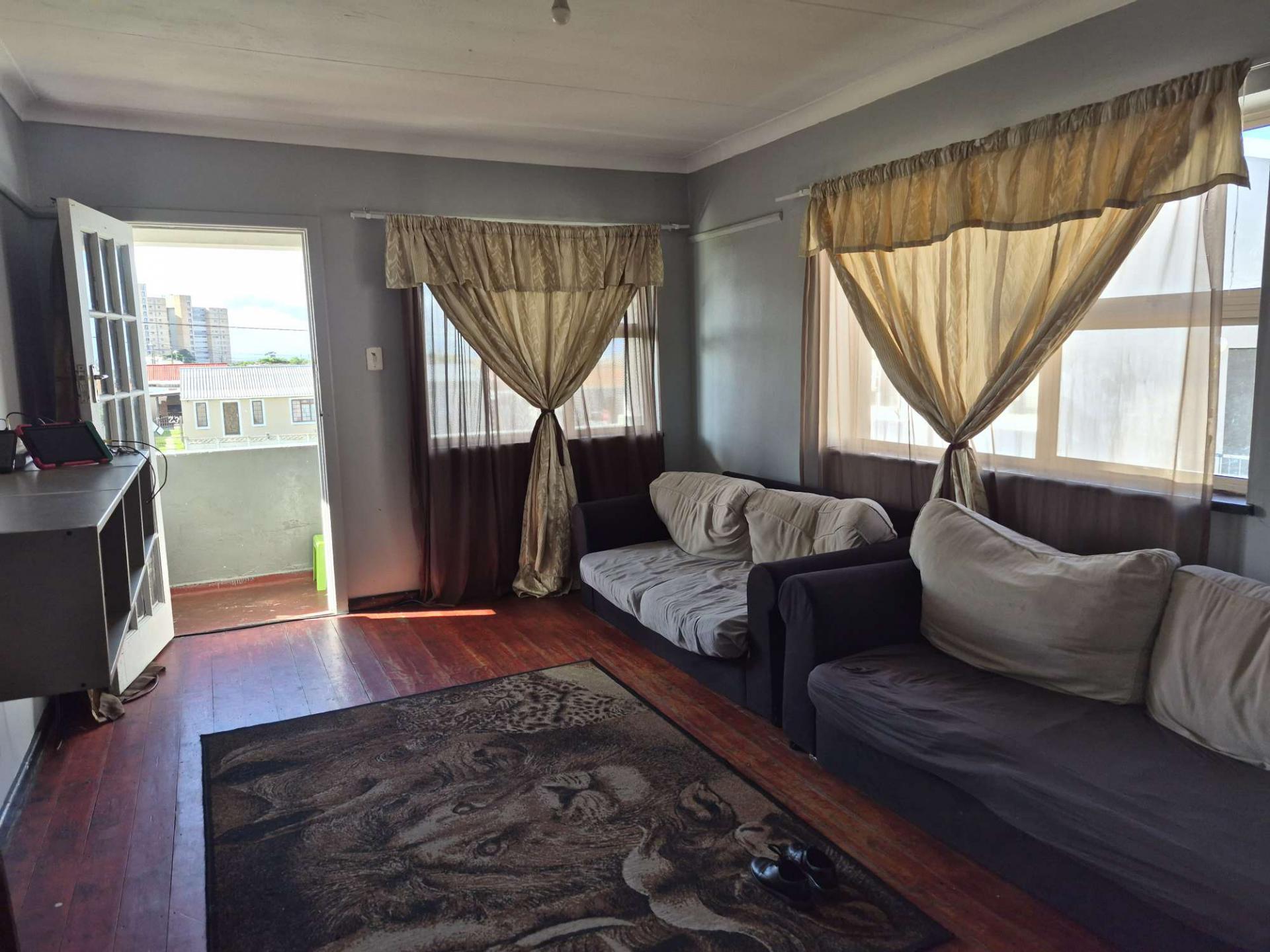  of property in Algoa Park