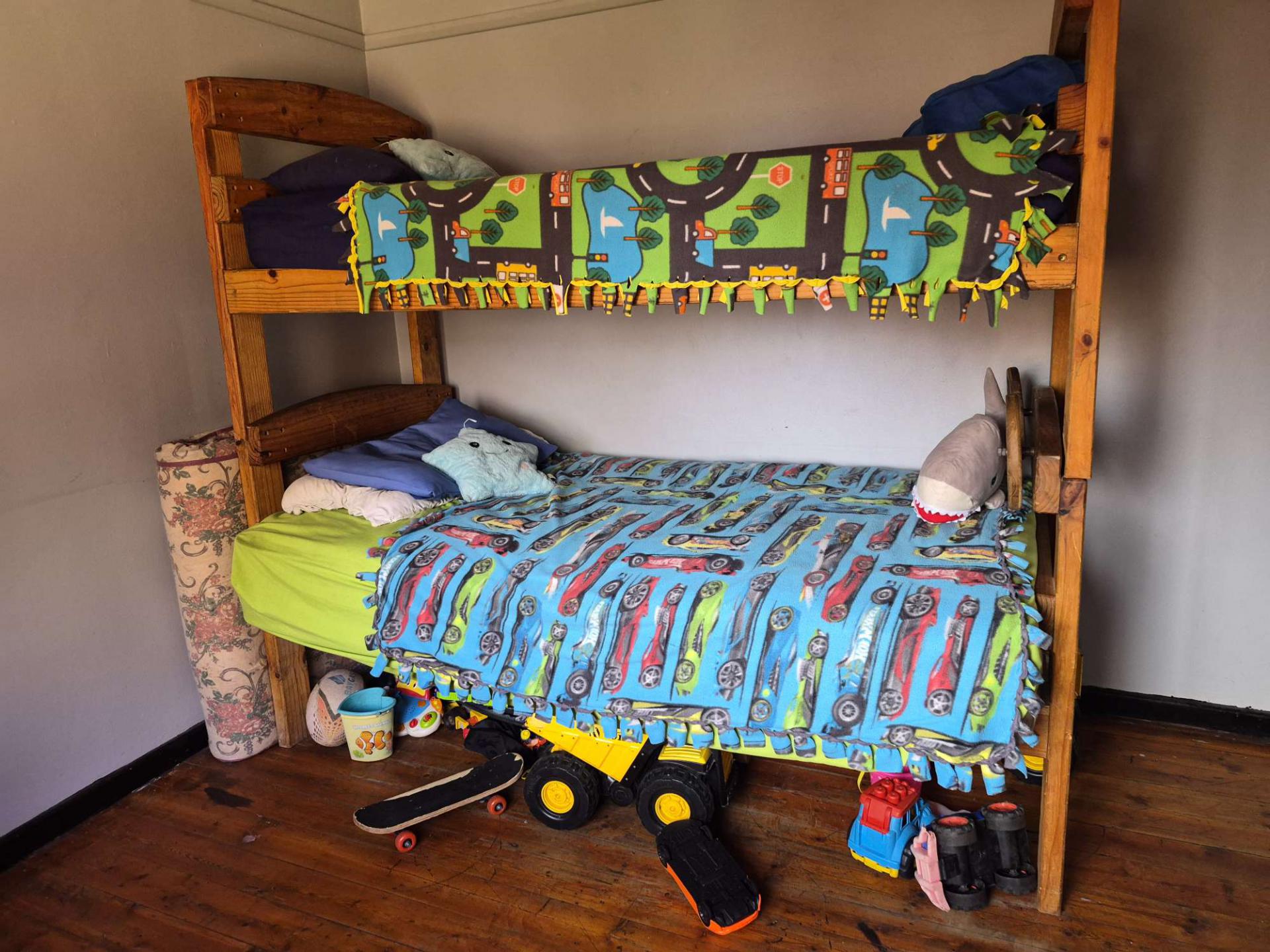  of property in Algoa Park