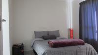 Bed Room 1 - 12 square meters of property in Longlake 