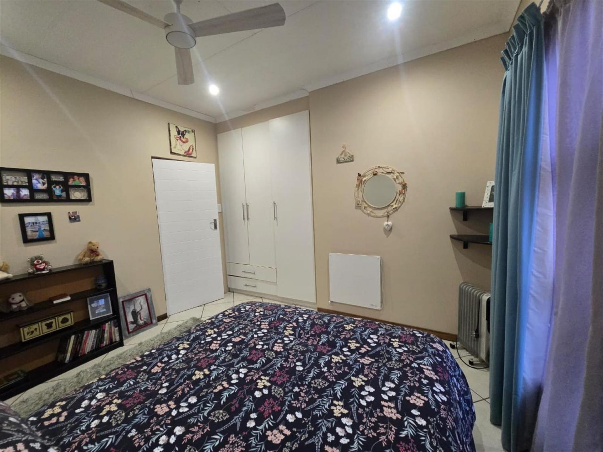  of property in Bendor