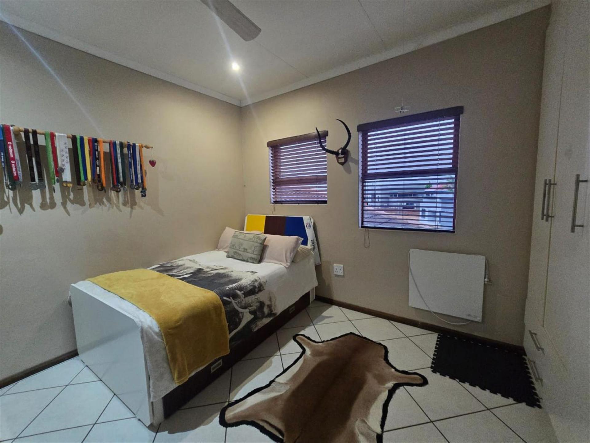  of property in Bendor