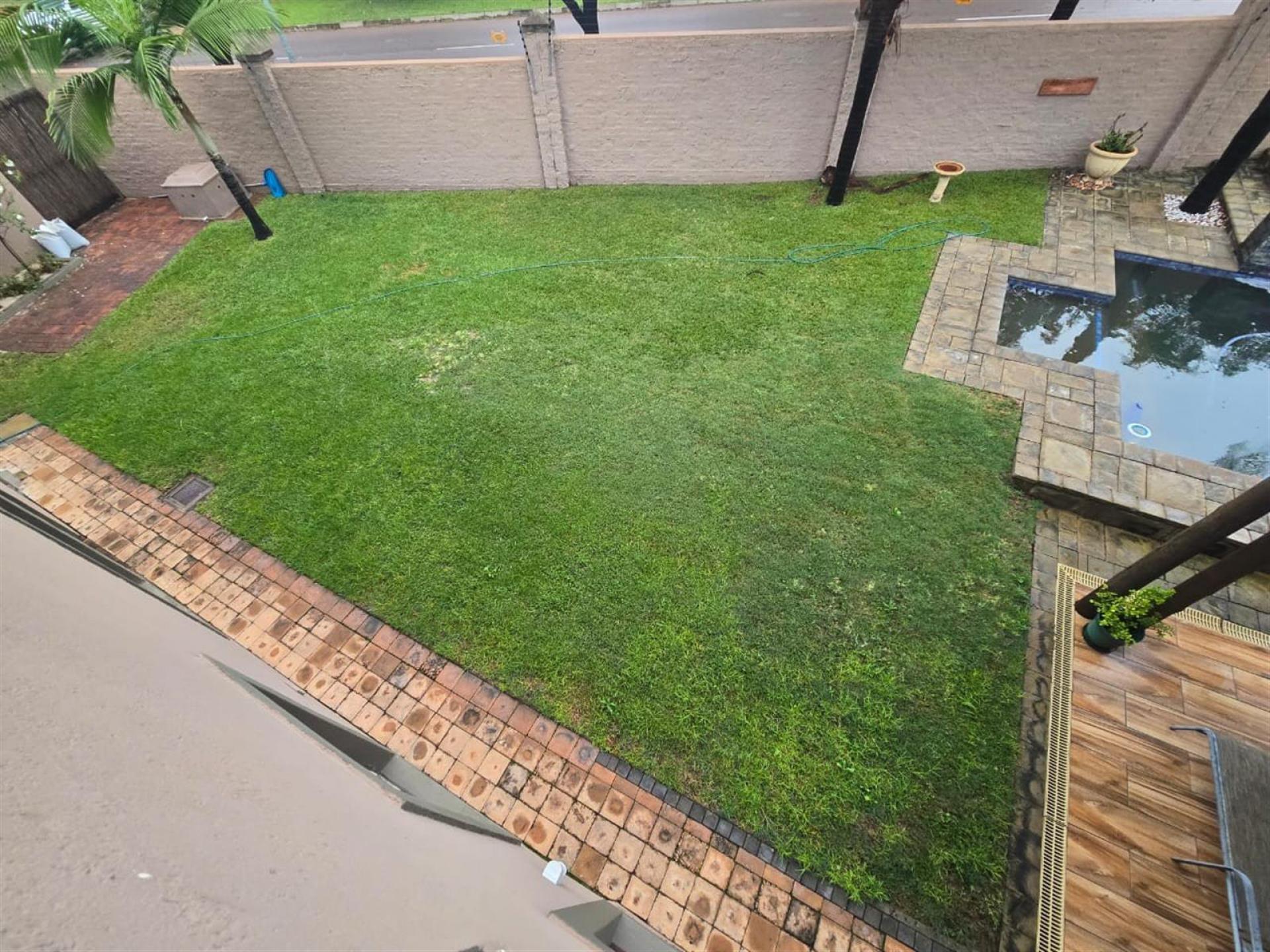  of property in Bendor