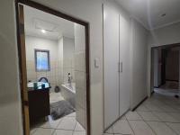  of property in Bendor