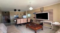 Lounges - 13 square meters of property in Malvern