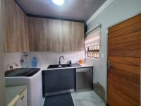  of property in Zakariyya Park